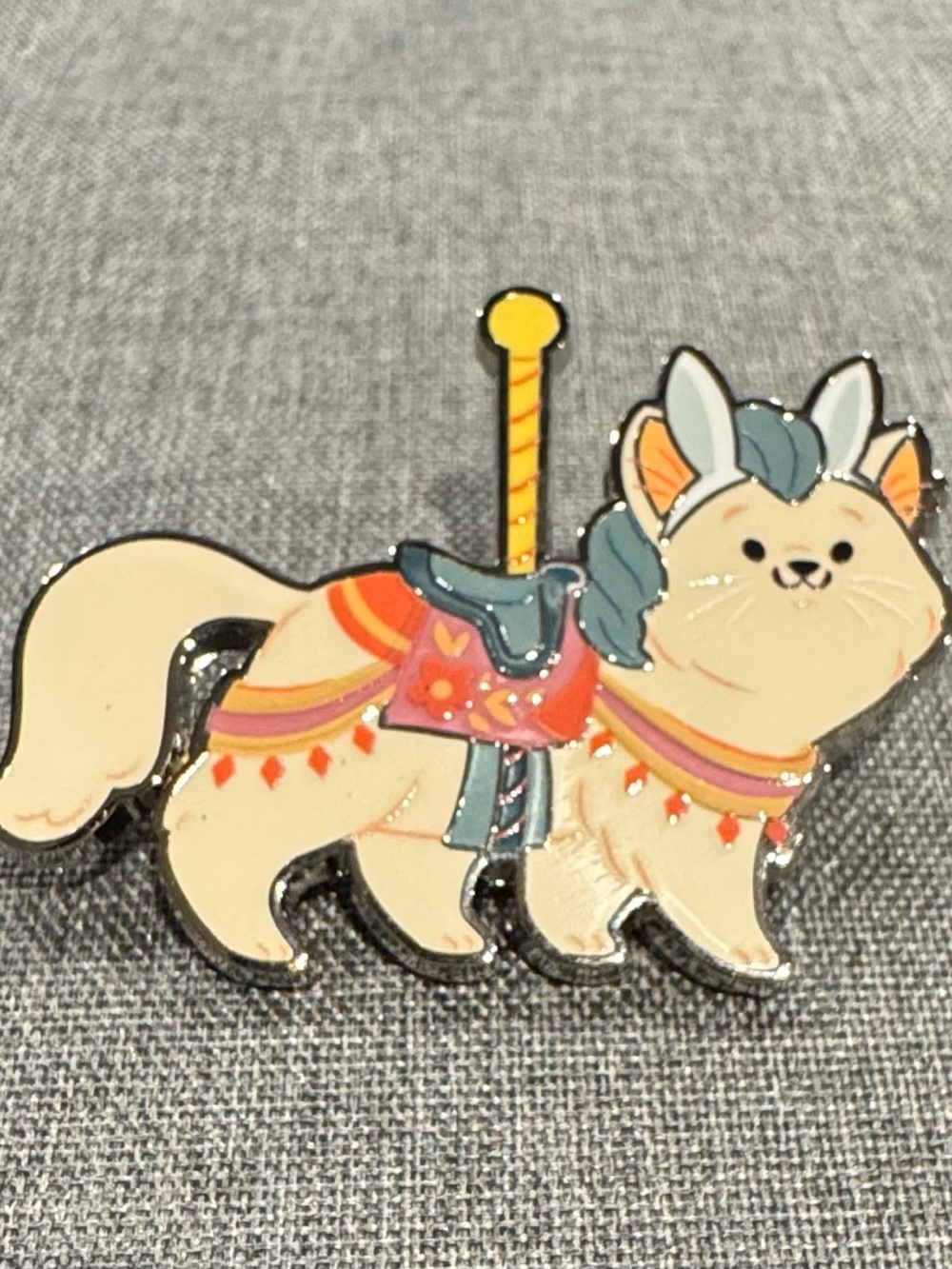 Disney Parks 2026 Halloween Cat Enamel Pin